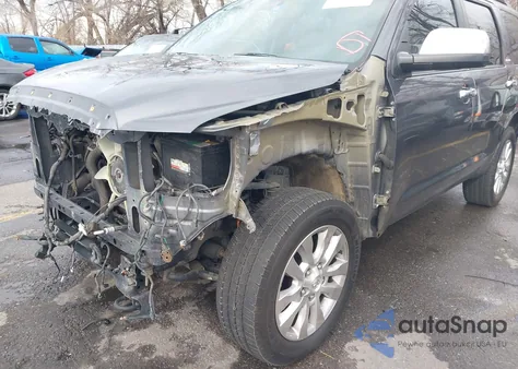 2014 Toyota Sequoia Platinum 5.7L V8 из США, поврежденный, VIN 5TDDW5G11ES096060